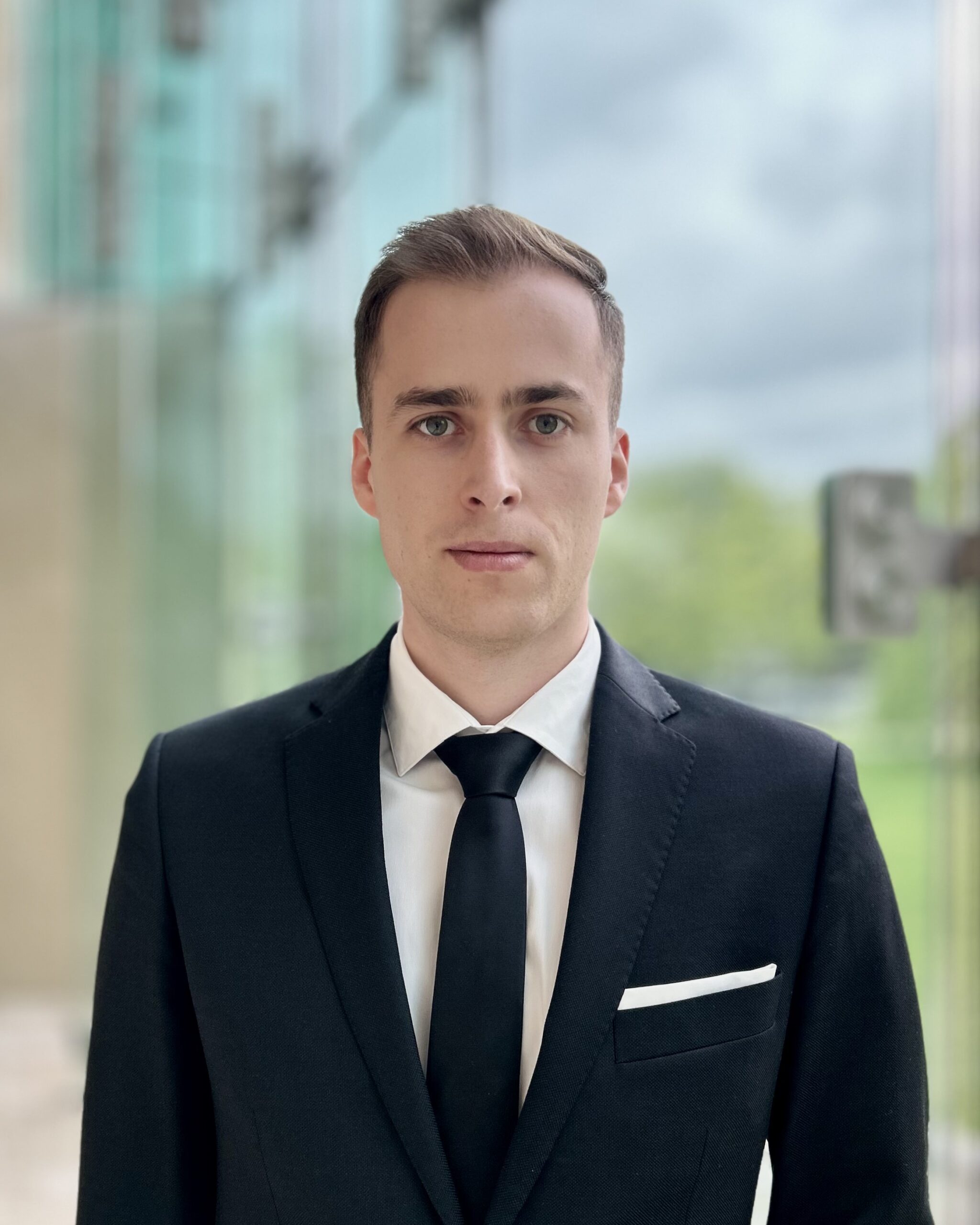 Piotr Łuniewski - Doradca Restrukturyzacyjny